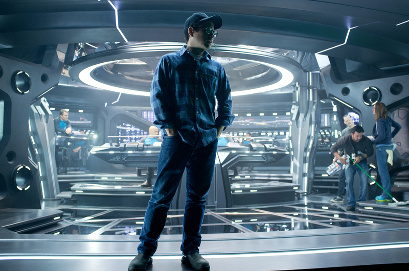 Illustration for article titled Massive collection of high-res Star Trek pics show our amazing future